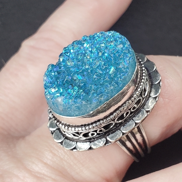 New Blue Titanium Crystal Druzy 925 Silver Statement Ring. - Picture 10 of 15